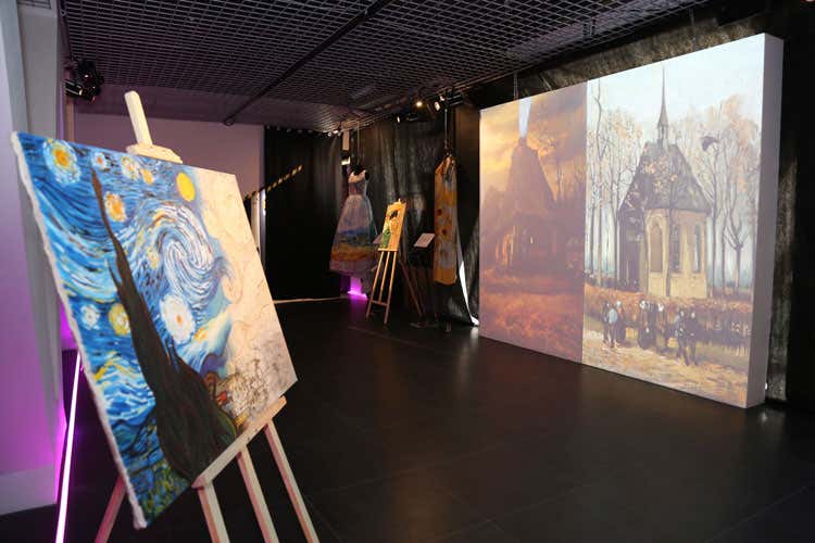 Le opere d'arte rivivono nei grandi alberghi (Una galleria d'arte in hotelNuova tendenza dell'accoglienza)