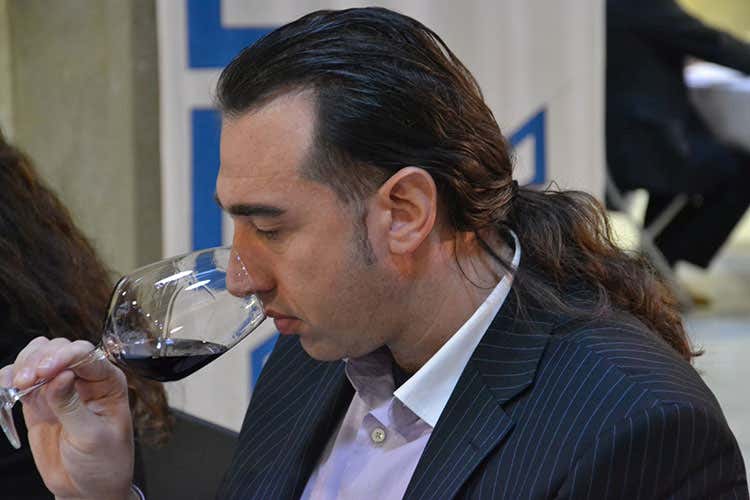 Vanni Berna (Fonte: L'Enoteca Le cantine dei dogi) - Berna: Online e vendite alternative Le enoteche superano le difficoltà Vanni Berna (Fonte: L'Enoteca Le cantine dei dogi) - Berna: Online e vendite alternative Le enoteche superano le difficoltà