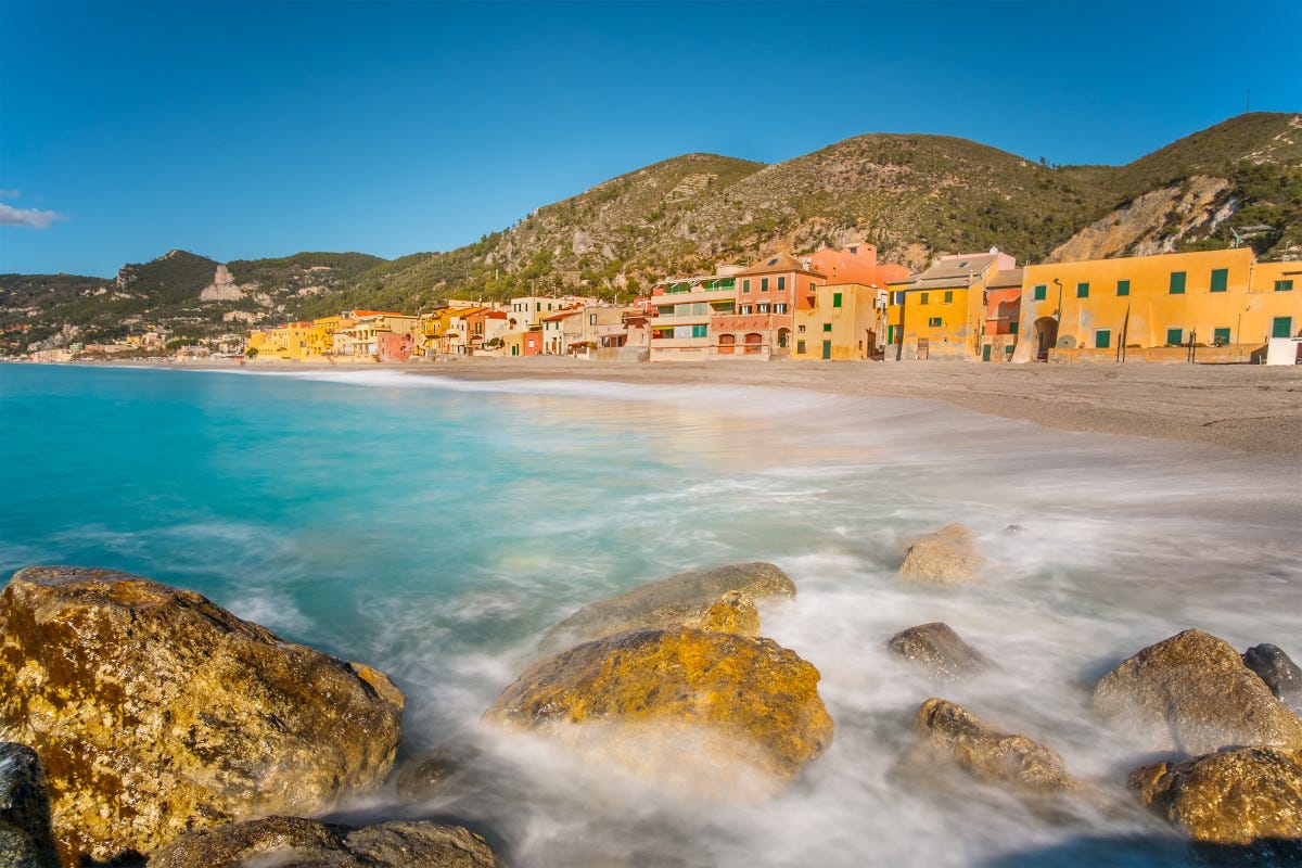 Vacanza estiva in Liguria: ecco cinque spiagge da non perdere