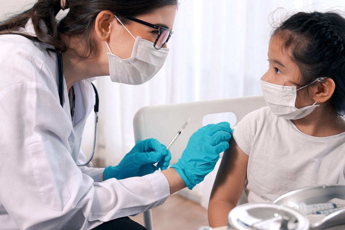 Dosi per i bambini tra i 5 e gli 11 anni Via libera ai vaccini per i bambini tra i 5 e gli 11 anni