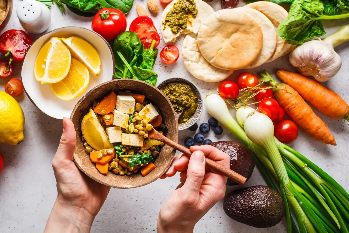Crescono anche i prodotti per vegani nei supermercati Vegani al ristorante o in hotel? Non pi&ugrave; un problema ma una risorsa
