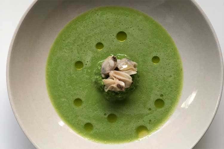 La proposta di Aliberti con pesce certificato Msc - Vellutata di piselli con le vongole La proposta di Aliberti con pesce certificato Msc - Vellutata di piselli con le vongole