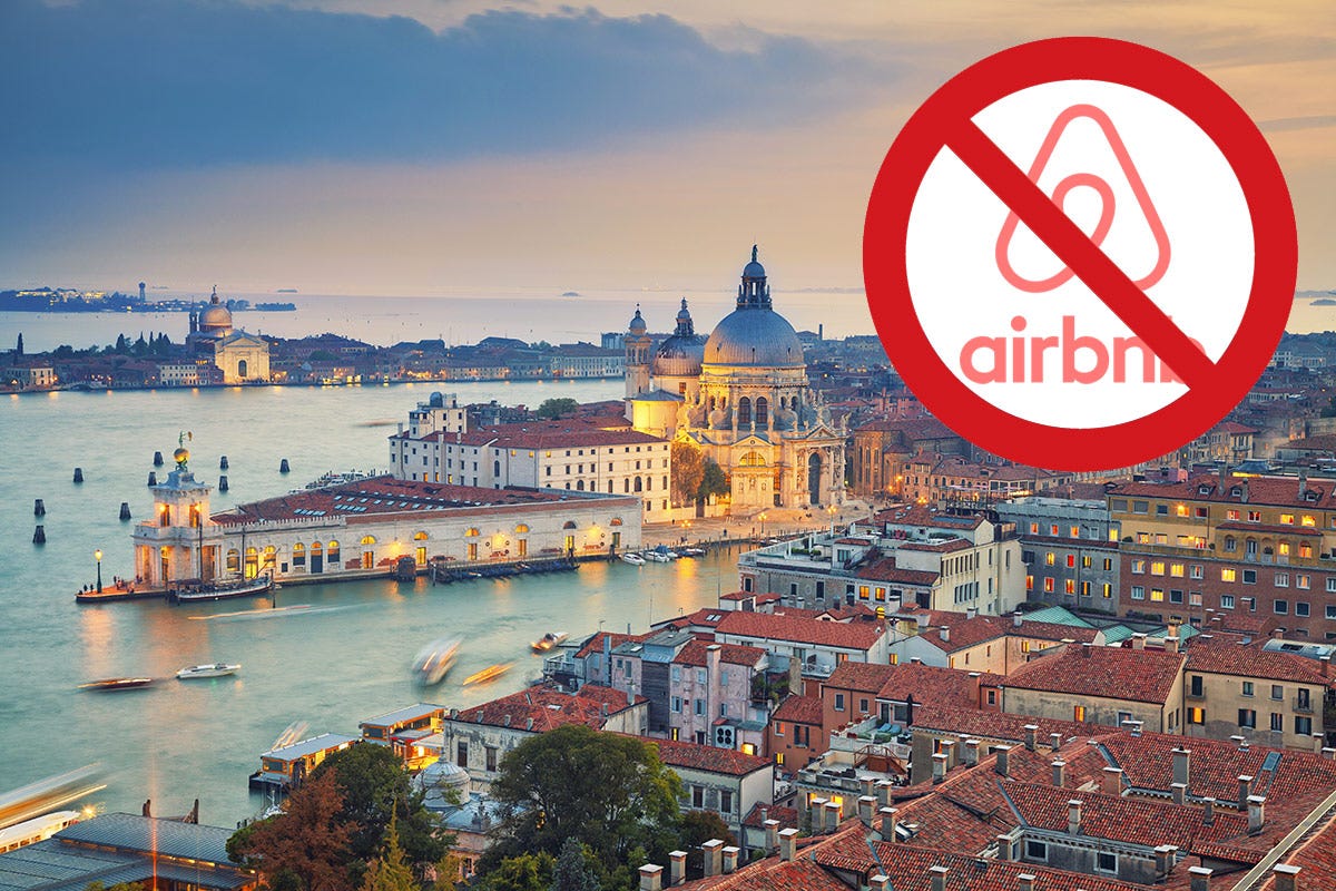 Venezia, la prima città italiana ad avere un regolamento anti-Airbnb L'Europa contro Airbnb: dovrà riscuotere la cedolare secca sugli affitti brevi