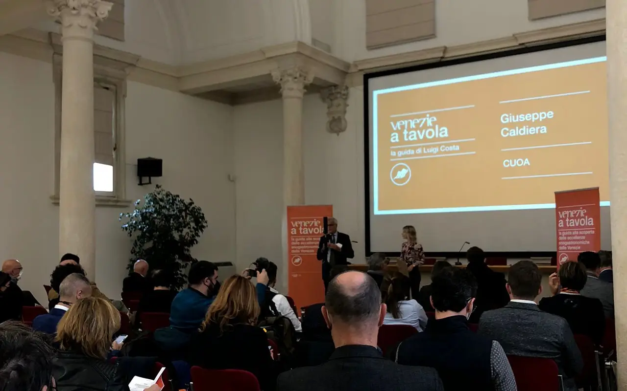 La presentazione della Guida Venezie a tavola, Matteo Grandi in Basilica &egrave; il ristorante dell'anno