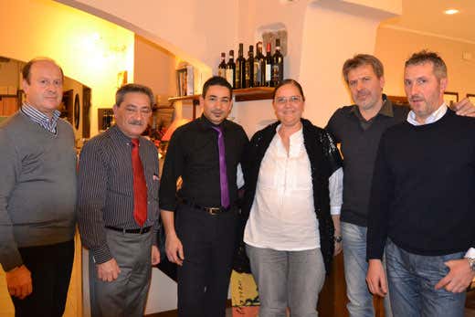 Nella foto, da sinistra: Claudio Pasinetti, Carmine e Mario Buonocore, Stefania Consorti, Pierangelo e Giancarlo Cattaneo Nella foto, da sinistra: Claudio Pasinetti, Carmine e Mario Buonocore, Stefania Consorti, Pierangelo e Giancarlo Cattaneo