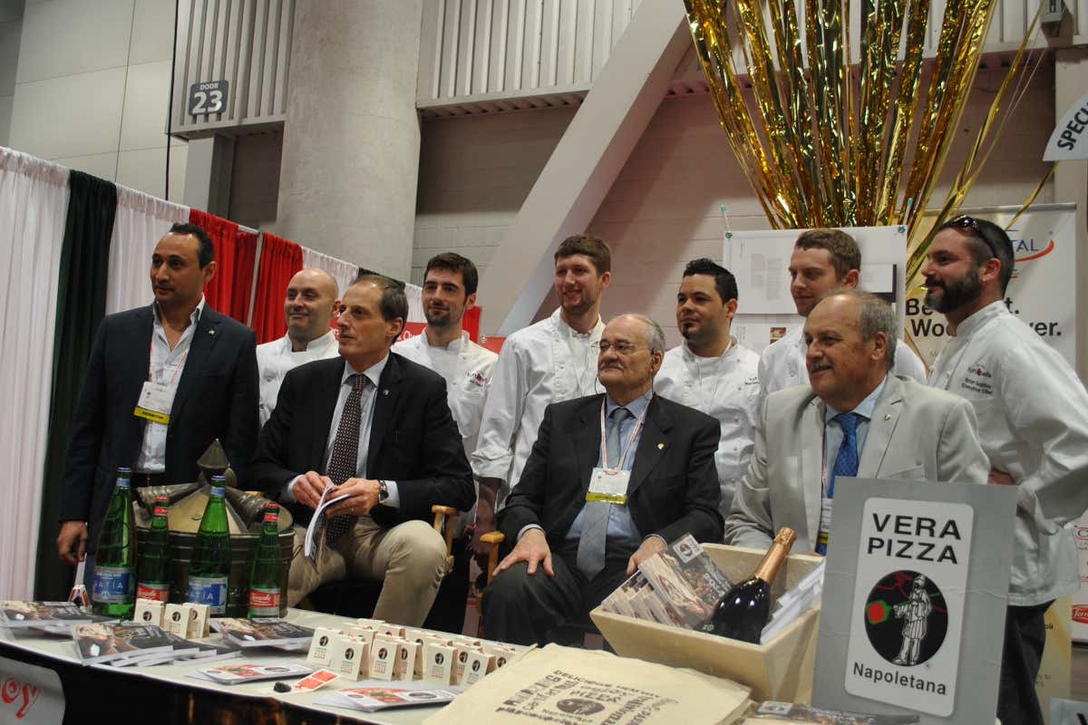 La delegazione di Avpn negli Usa Negli Usa tutti pazzi per Vera Pizza Napoletana