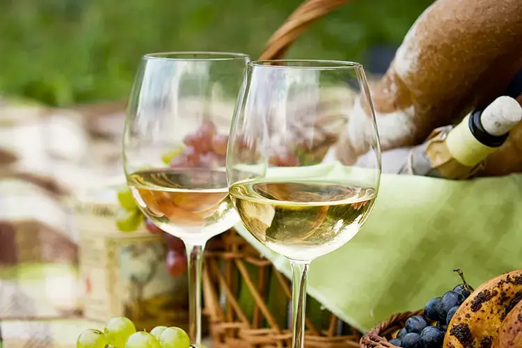 Il Vermentino rimette in moto i concorsi Concorso Enologico Vermentino Il primo