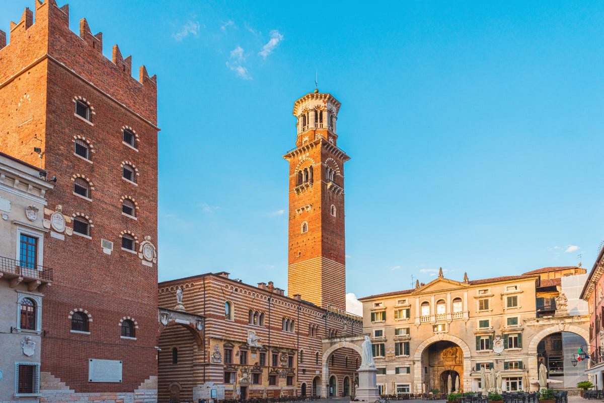 Verona, Piazza dei Signori Alla scoperta di Verona, capitale del World Tourism Event 2022