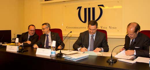 Da sinistra: Giovanni Mantovani, Mario Catania, Lucio Mastroberardino e Ettore Riello Da sinistra: Giovanni Mantovani, Mario Catania, Lucio Mastroberardino e Ettore Riello