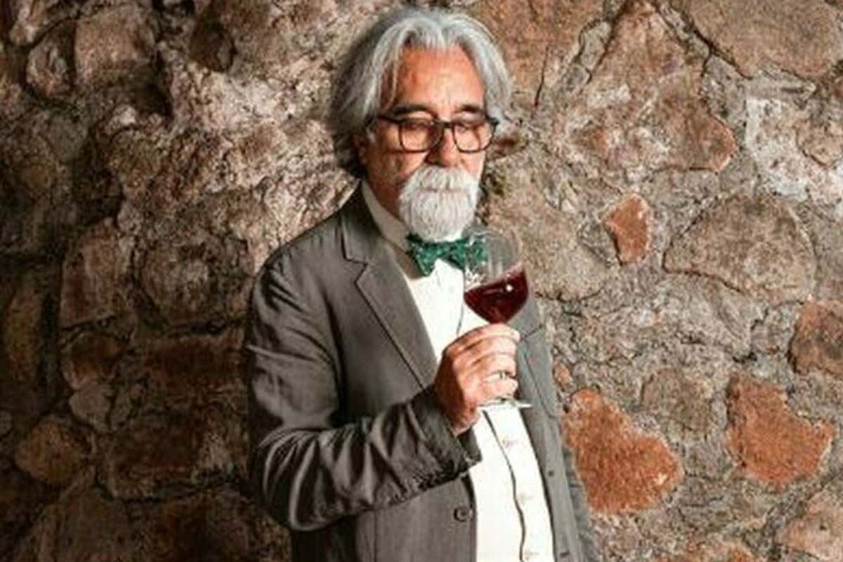 Peppe Vessicchio, il maestro che ha fatto suonare anche il vino Peppe Vessicchio, il maestro che ha fatto suonare anche il vino
