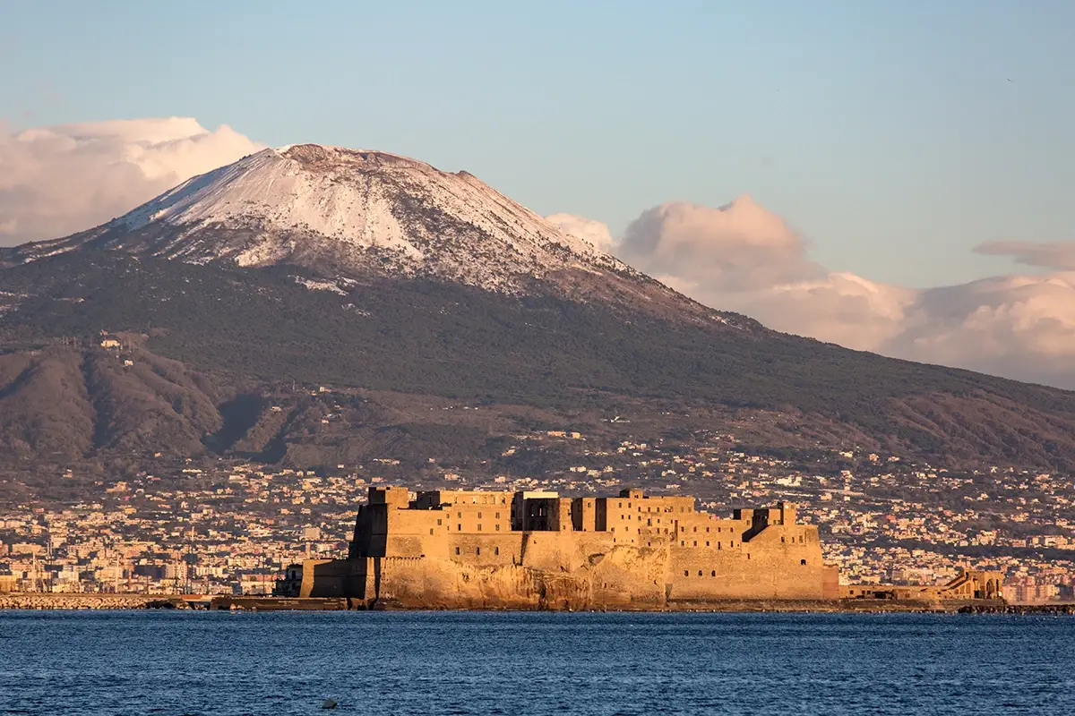 Il Vesuvio in tutta la sua bellezza [[Giro del Golfo in otto giorni]]: ai piedi del Vesuvio