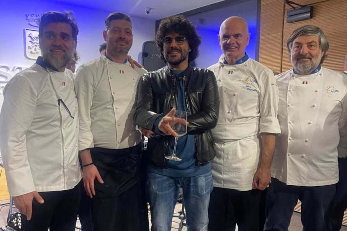 Mattia Vezzola Metodo Classico: 50 anni spumeggianti