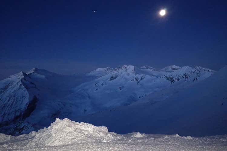 (Al via il Trentino Skisunrise 2019Quattro rifugi per 4 scalate in Val di Sole)