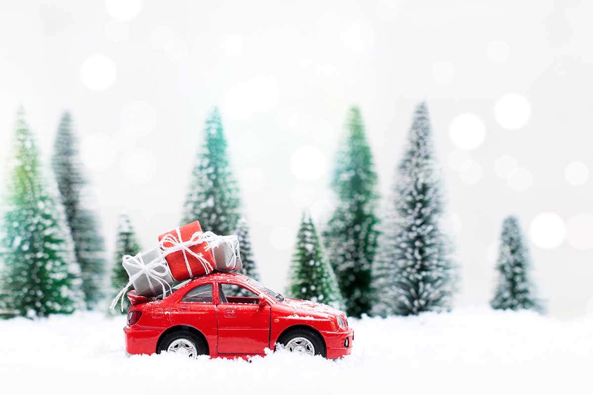 Turismo, allarme cancellazioni: già 5 milioni di disdette. Resistono i viaggi in auto