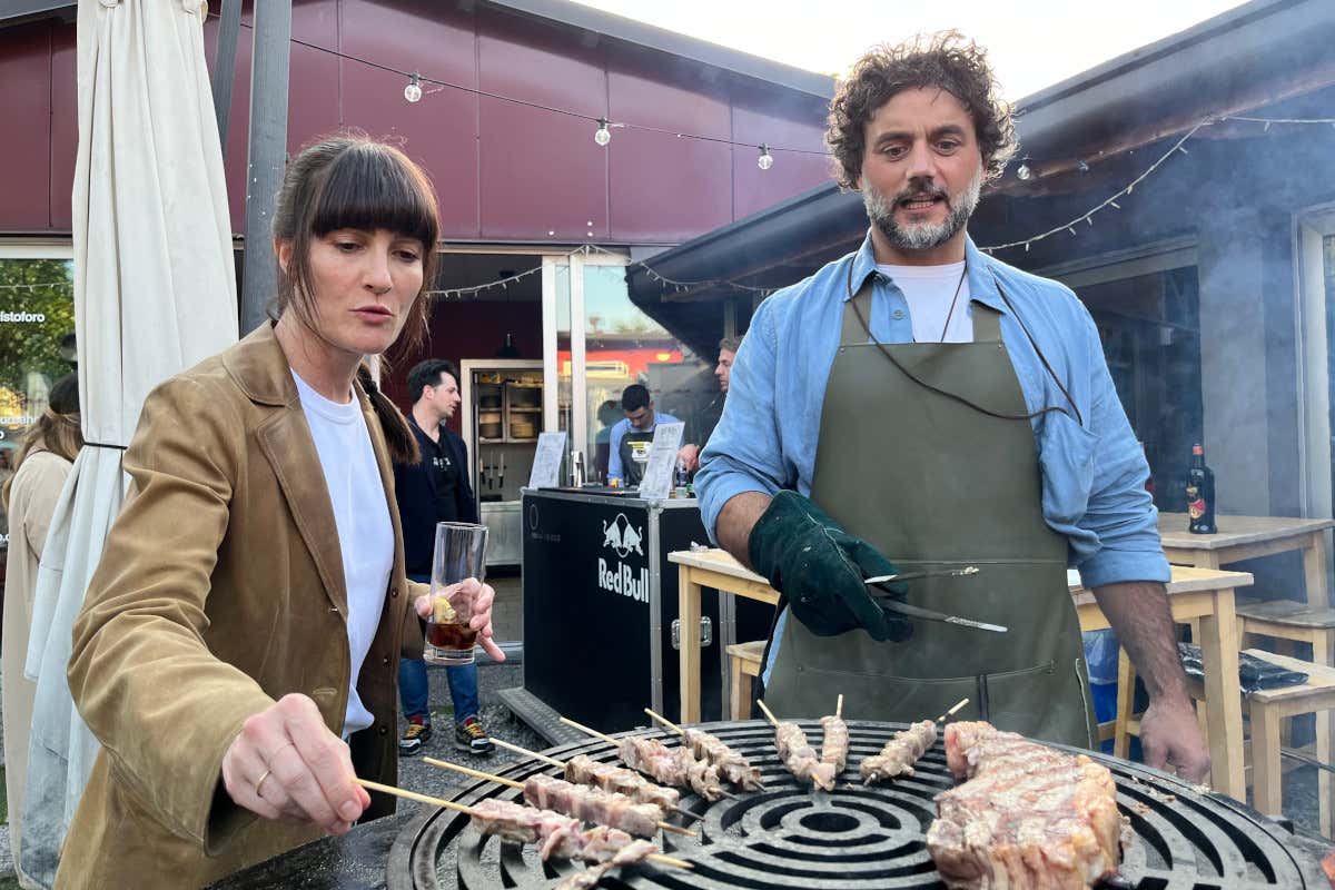 Barù e Victoria Cabello  Barù ha aperto