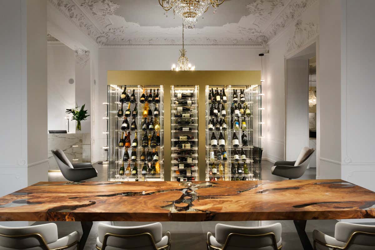 Grand Hotel Victoria, lusso elegante sulle rive del lago di Como 