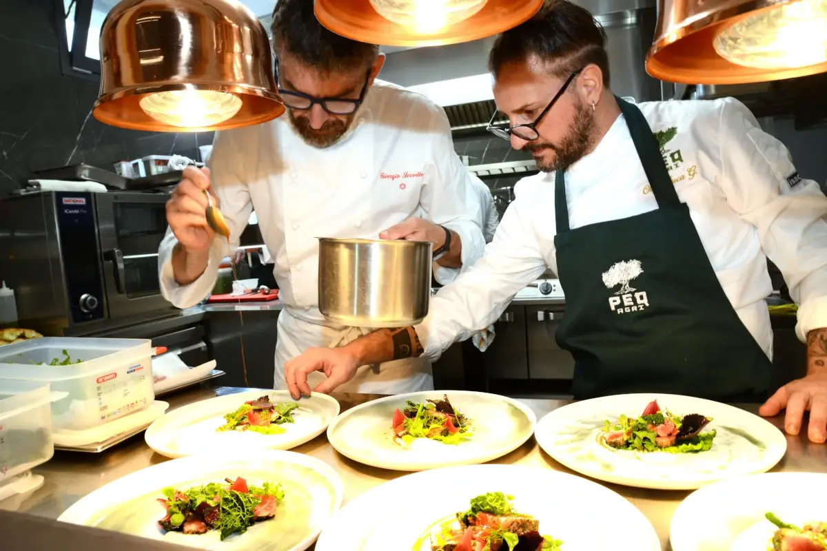 La cucina del ristorante Vignamare Ristorante Vignamare, si torna indietro per guardare avanti