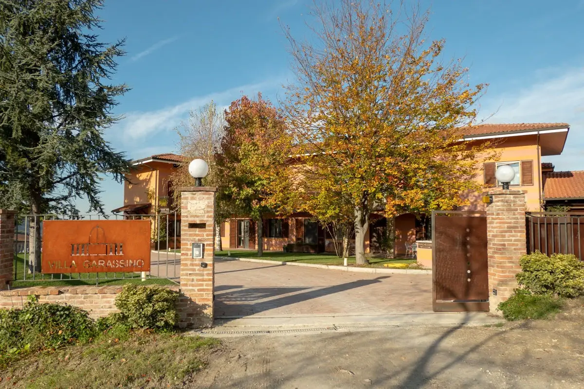 Villa&nbsp;Garassino&nbsp;a&nbsp;Treiso&nbsp; Ad Alba sulle tracce del tartufo bianco, il profumo che si mangia