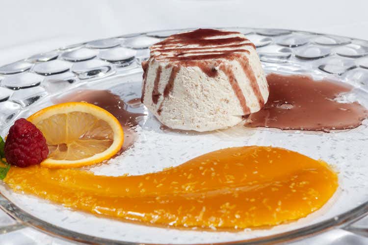 (Villa Porro Pirelli Il fascino di 500 anni di ospitalità) (Villa Porro Pirelli Il fascino di 500 anni di ospitalità)