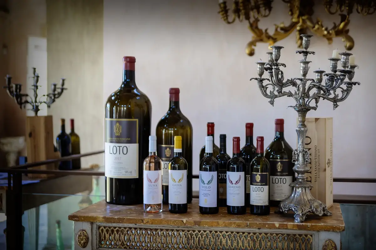 I vini di Villa Santo Stefano&nbsp; Villa Santo Stefano, un sogno nel cuore della Lucchesia