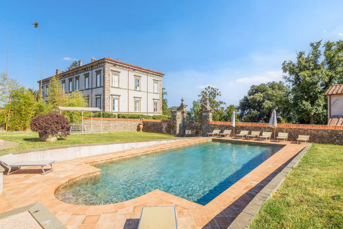 Sulle colline di Lucca è in vendita la villa della sorella di Napoleone