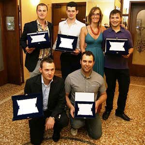 In piedi da sinistra Tommaso De Marchi, Andrea Bavaresco, Elena Cristofanon, Alessio Boldrin. Seduti da sinistra Mattia Gardini e Nicola Dinato.