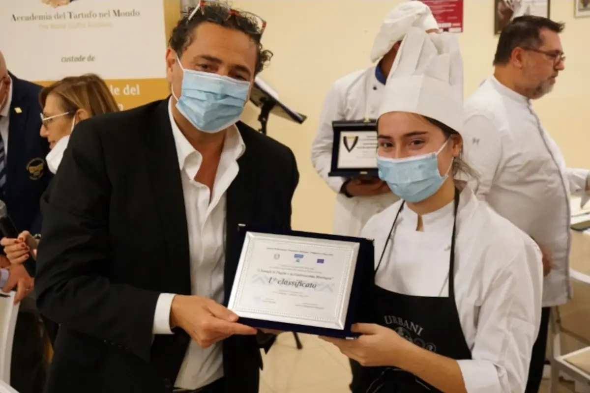 A Polignano &egrave; stato eletto il primo Junior Truffle Ambassador d'Italia: &egrave; Rebecca Paciullo