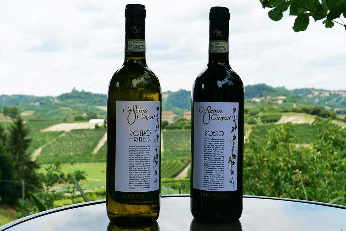 I vini di Cascina Ciapat Quattro produttori e un ponte, nel Roero degustazioni sotto le stelle