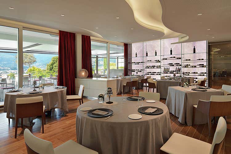 (Vini da ascoltare, musica da bere Serata speciale al The View Lugano)