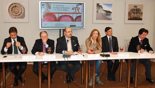 da sinistra: Fabrizio Nardoni, Enzo Vizzari, Eustachio Cazzorla, Adua Villa, Dario Stefàno e Giuseppe Martelli da sinistra: Fabrizio Nardoni, Enzo Vizzari, Eustachio Cazzorla, Adua Villa, Dario Stefàno e Giuseppe Martelli