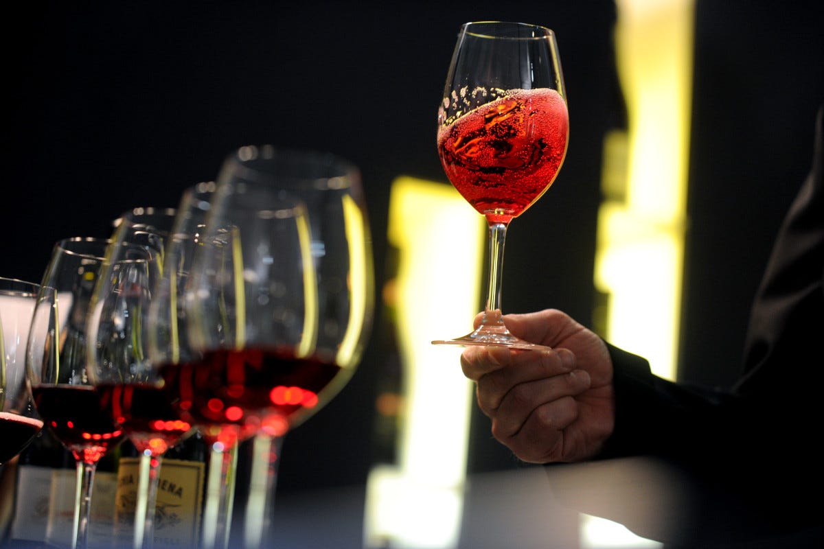 Vinitaly conferma la centralità del vino per il made in Italy
