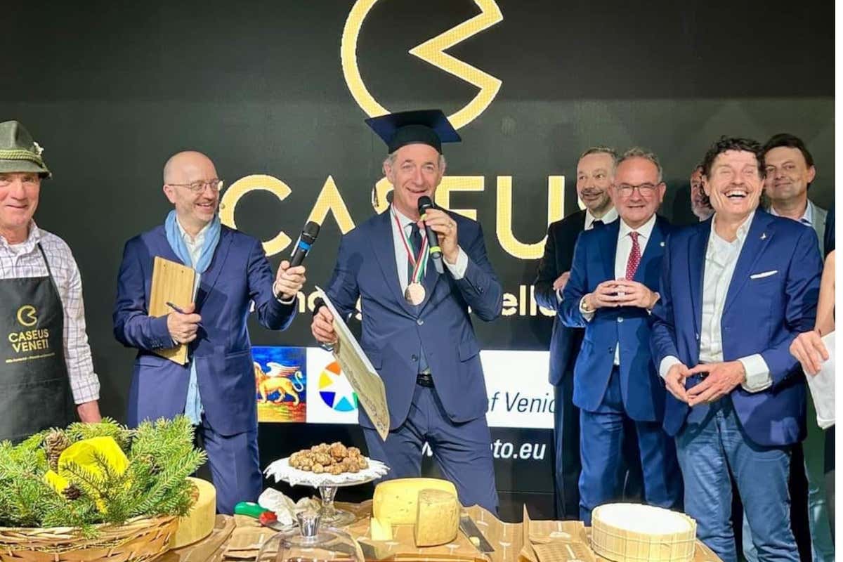 Luca Zaia, Presidente Gourmet, promuove l'iniziativa del tartufo veneto annuale al Vinitaly
