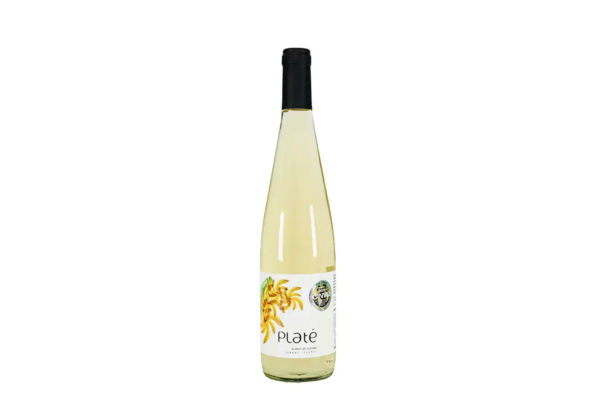 Il vino di banana della cantina Bodegas Plat&eacute; &egrave; disponibile in versione semisecco e fruttato Dalle isole Canarie arriva in Italia il primo vino di banana