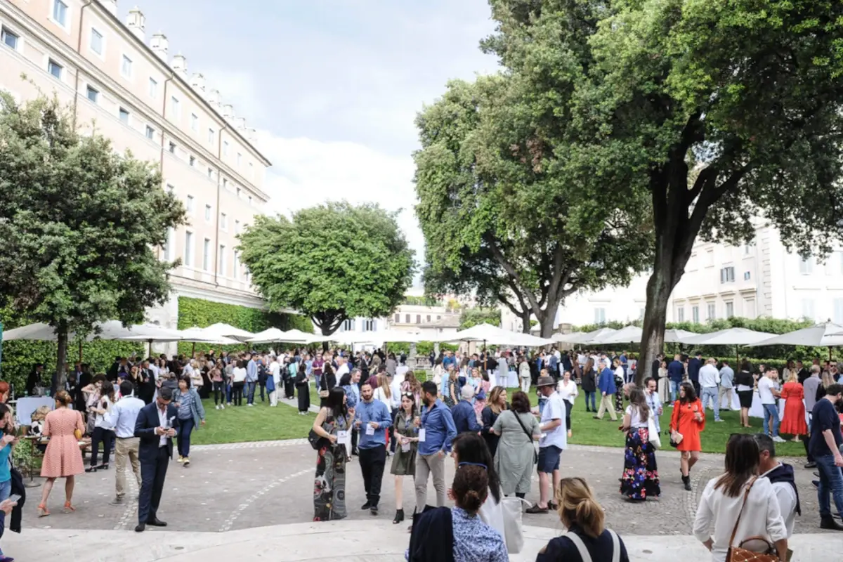 L'immagine di una precedente edizione della manifestazione Vino e Arte che passione, a Roma la sesta edizione