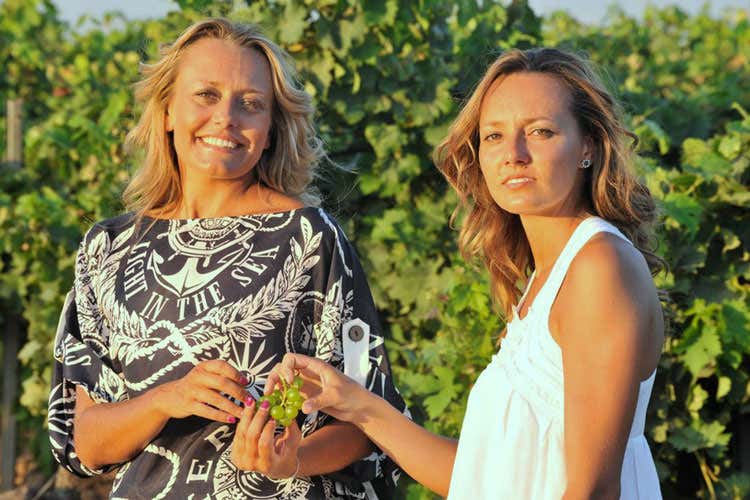 Clara e Annamaria Sala (Anche il vino siciliano al Vinitaly Sei novit&agrave; nello storico padiglione 2)