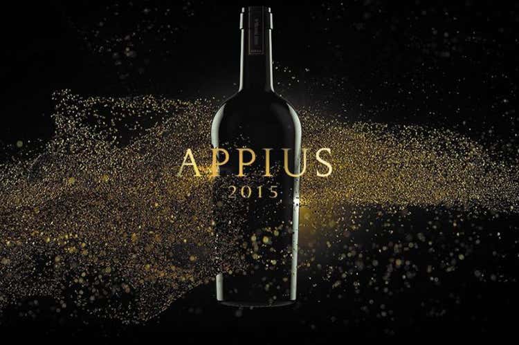 L'etichetta presentata ieri a Milano (Appius 2015, il vino da sogno di Terzer si svela alla Wine Week)