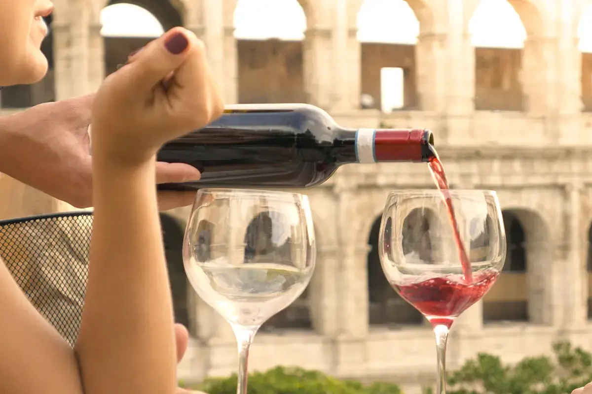 Milano più multietnica: oltre 6mila i ristoranti, “solo” la metà di cucina italiana