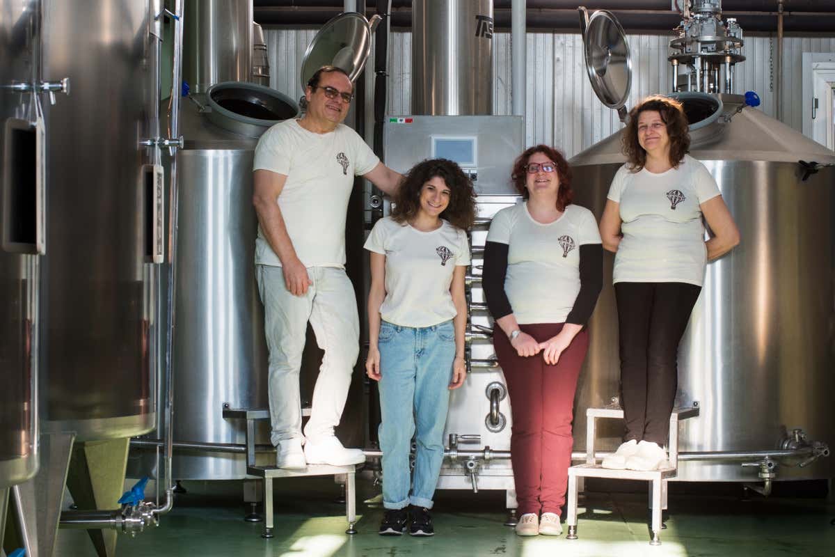 Carrù, il birrificio delle Langhe che racconta il Piemonte attraverso le sue etichette