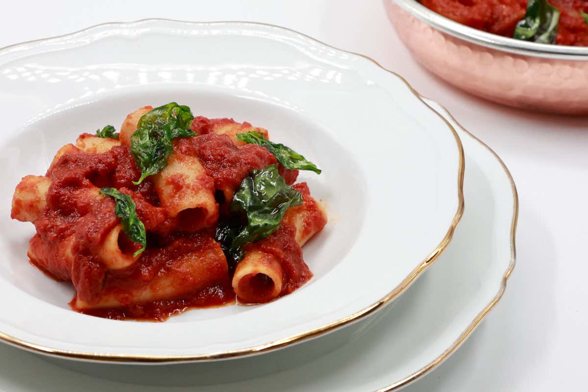 Le candele al ragù lucano di Vito Mollica