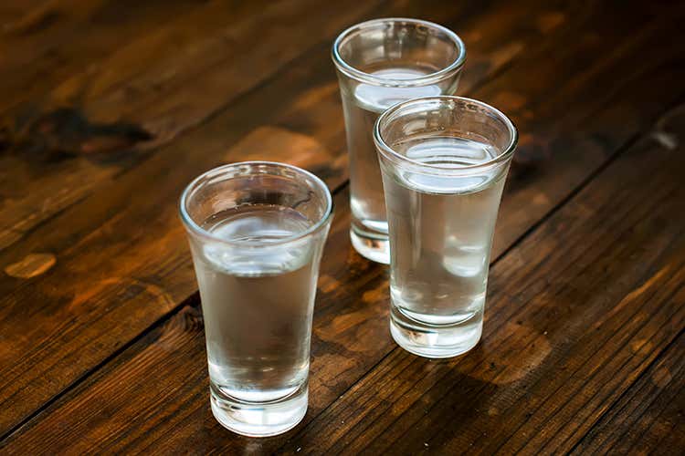 (Vodka, un mistero mai svelato) (Vodka, un mistero mai svelato)