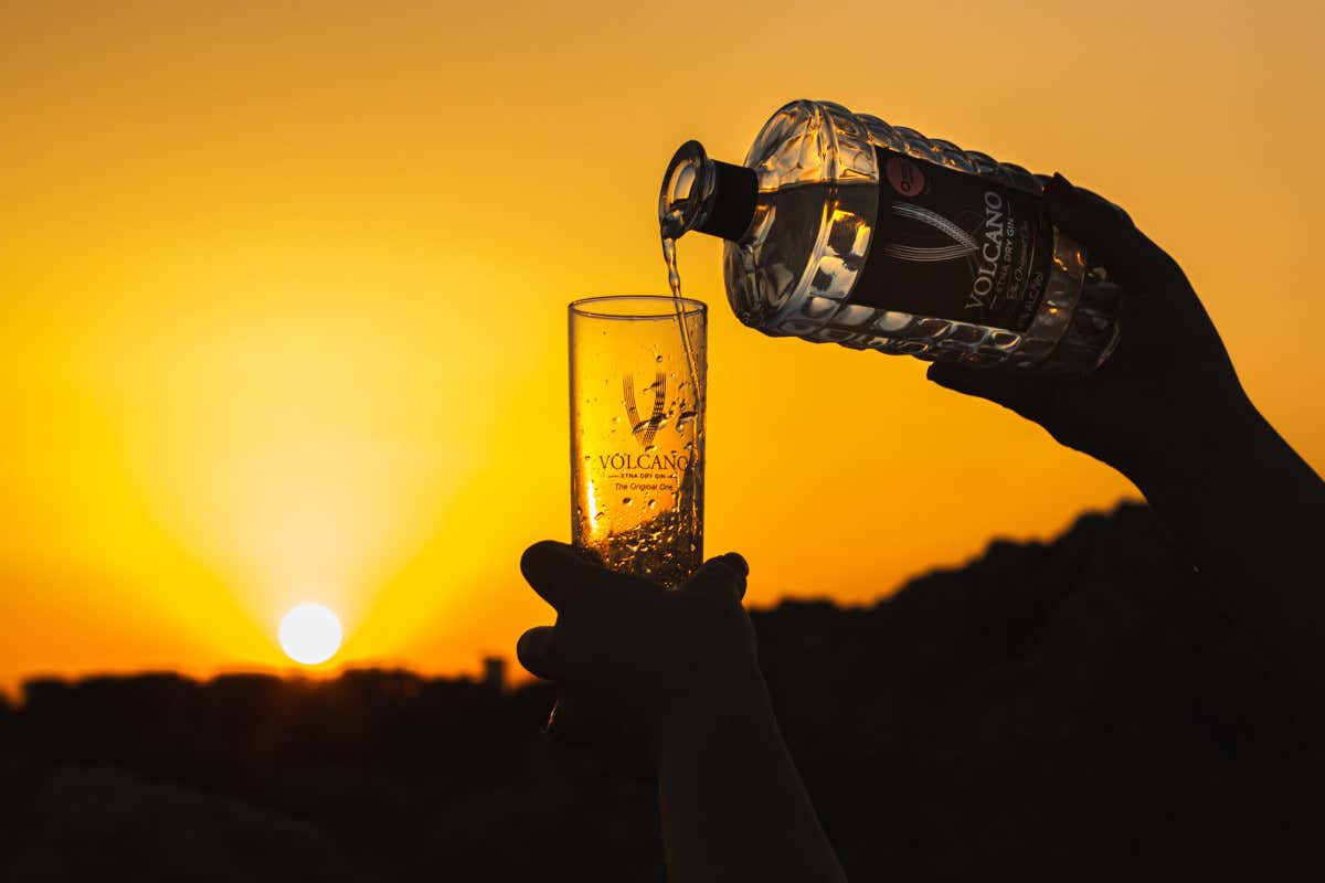 Nasce il primo gin siciliano con olive e olio extravergine dell’Etna