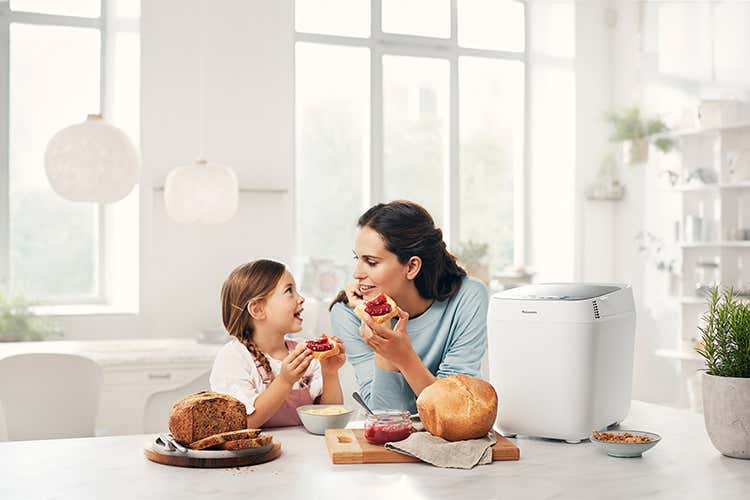 Il risultato dopo 30 anni di ricerca, in occasione della Giornata mondiale del Pane - Pane fragrante, crosta croccante Con Panasonic &egrave; alla portata di tutti