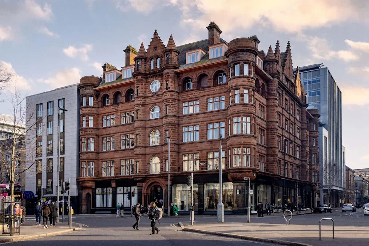 Il boutique hotel nasce dalla trasformazione dello storico Scottish Mutual Building