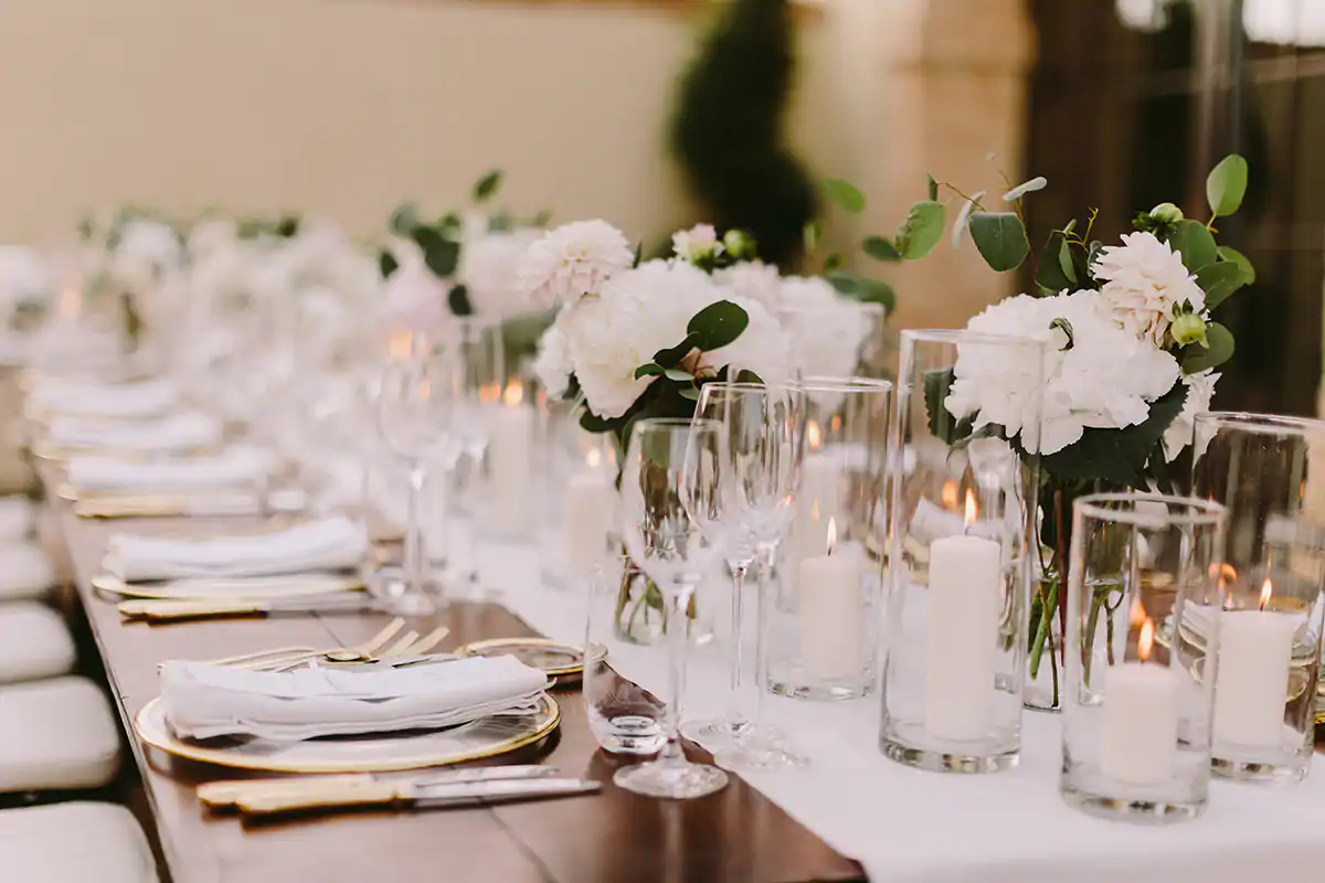Dal 15 giugno riprendono i ricevimenti di matrimonio Coprifuco alle 23 dal 24 maggio? Servono date certe per ristoranti e bar
