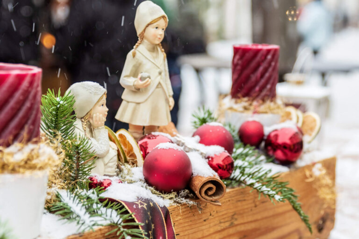 Cosa vedere ai Mercatini di San Candido: casette in legno, vini e artigianato altoatesino