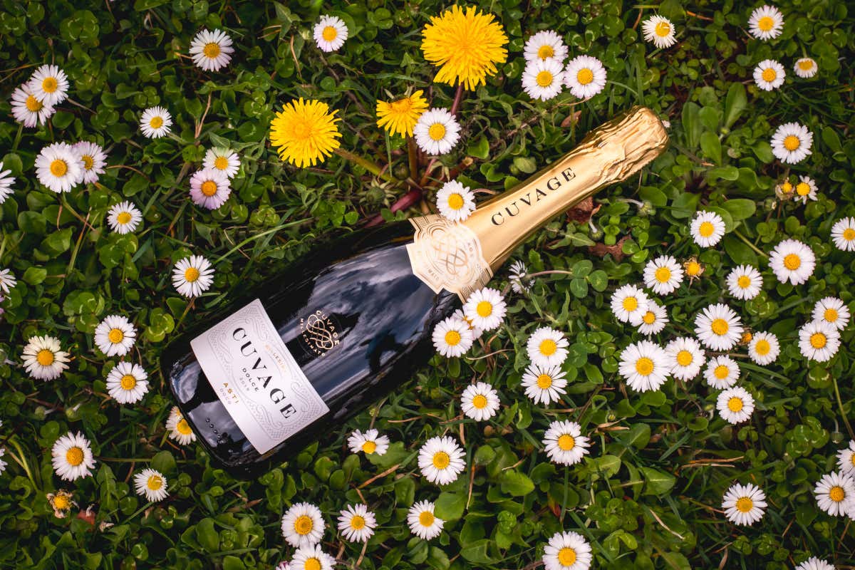 Il Metodo Classico secondo Cuvage, tra Nebbiolo, Moscato e Chardonnay Il Metodo Classico secondo Cuvage, tra Nebbiolo, Moscato e Chardonnay