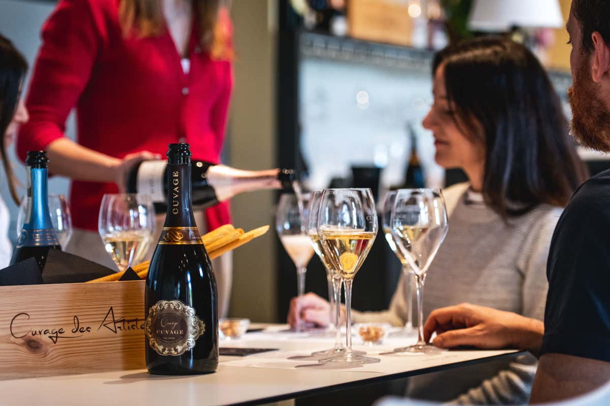 Il Metodo Classico secondo Cuvage, tra Nebbiolo, Moscato e Chardonnay Il Metodo Classico secondo Cuvage, tra Nebbiolo, Moscato e Chardonnay