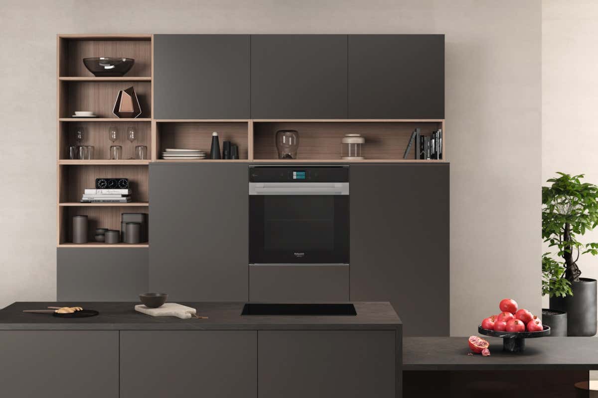 Il forno Hotpoint Active 100 di Whirpool Whirpool: ecco i prodotti di punta del 2022 per la cucina Il forno Hotpoint Active 100 di Whirpool Whirpool: ecco i prodotti di punta del 2022 per la cucina