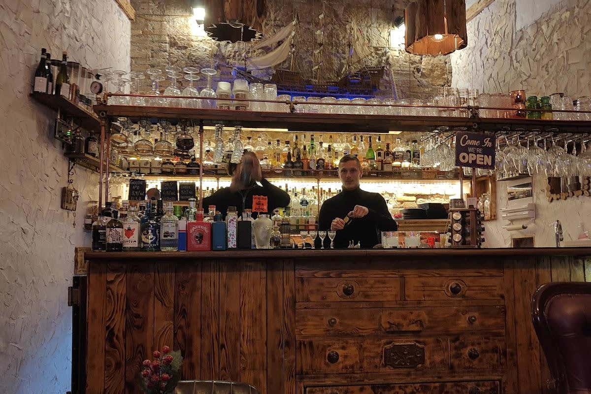 Alla Garbatella come i Cesaroni: ecco tre bar da provare
Alla Garbatella come i Cesaroni: ecco tre bar da provare