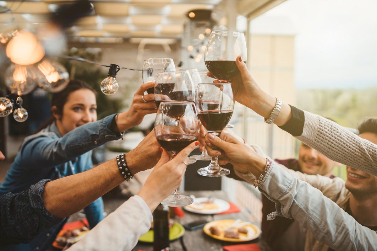 Bere responsabilmente significa prendersi cura di sé e degli altri Wine in Moderation bere consapevolmente è un beneficio per tutti